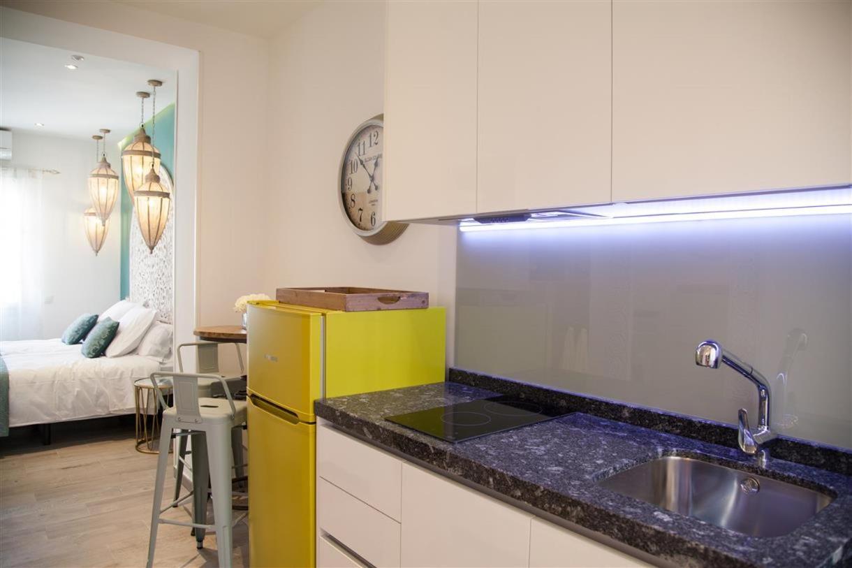 Apartamento Luna - Solo Adultos Madrid Dış mekan fotoğraf